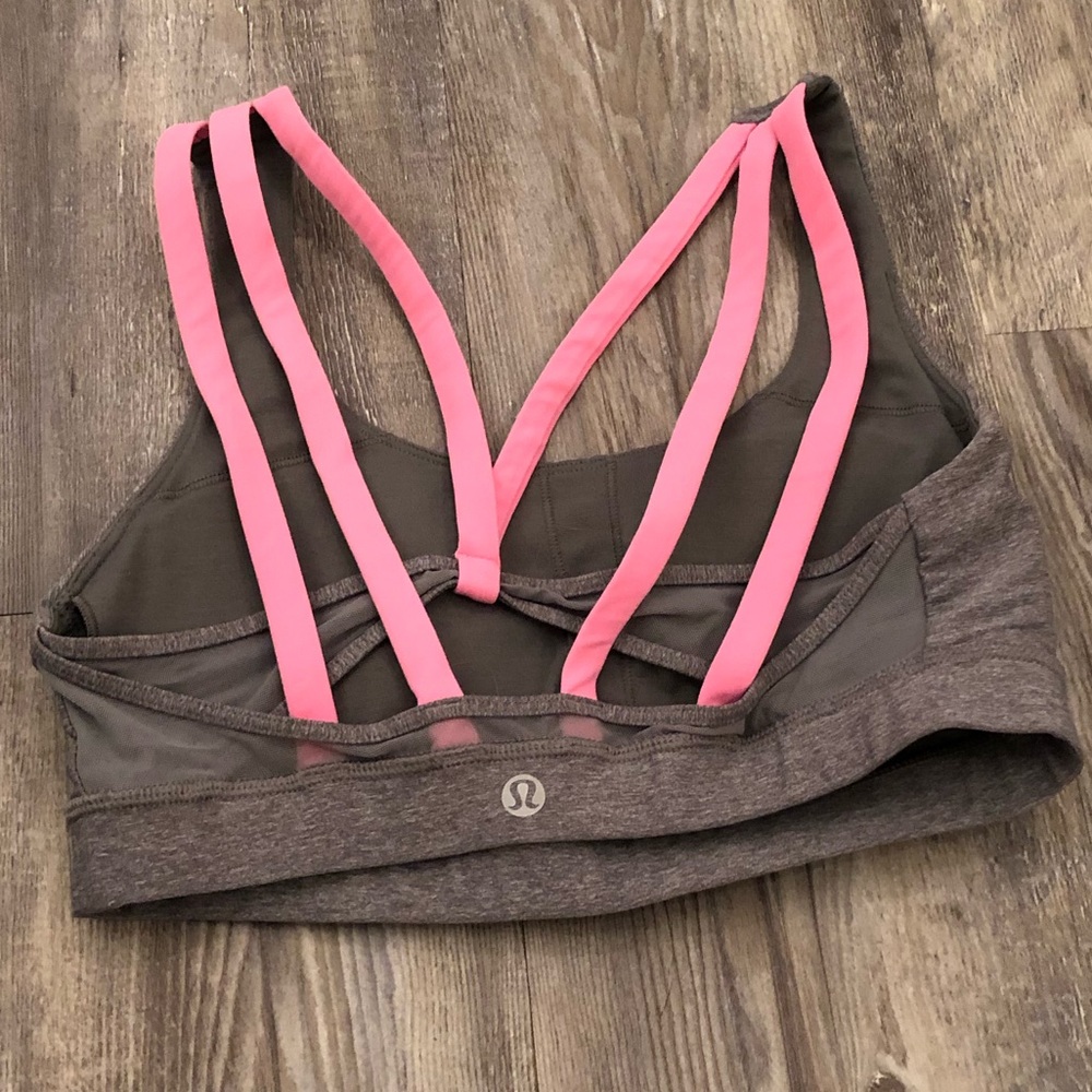 Lululemon sports bra - size 6